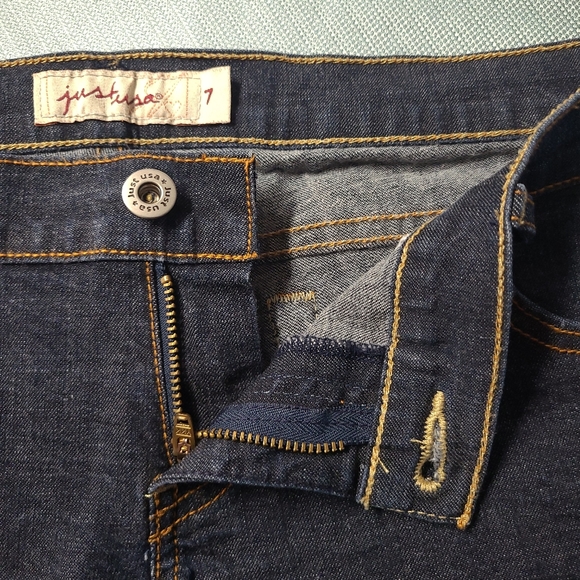 Jean Shorts in Dark Wash Denim - Picture 5 of 14